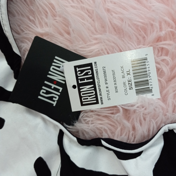 Bad To The Bone Iron Fist ribcage bodysuit! Nwt so forkin rad 🤘 - Picture 6 of 9